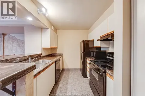 515 Riverside Drive West Windsor ON N9A 7C3