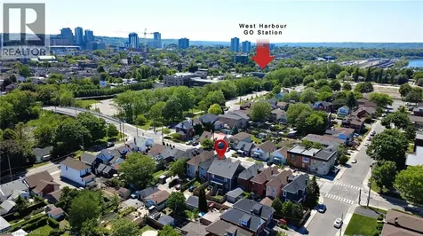 360 John Street North Hamilton ON L8L 4R1