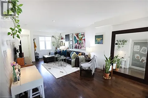 360 John Street North Hamilton ON L8L 4R1