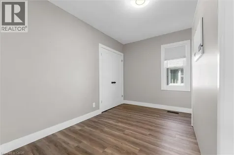19 Lyons Avenue Welland ON L3B 1L8