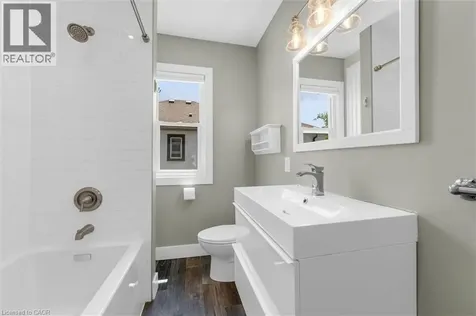 19 Lyons Avenue Welland ON L3B 1L8