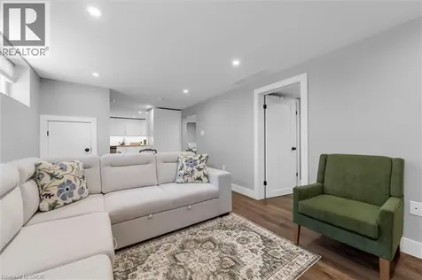 19 Lyons Avenue Welland ON L3B 1L8