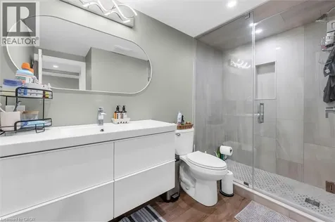 19 Lyons Avenue Welland ON L3B 1L8