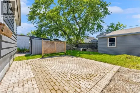 19 Lyons Avenue Welland ON L3B 1L8