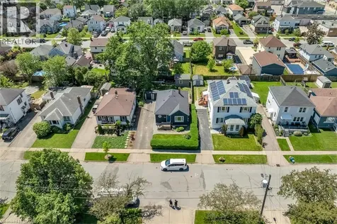 19 Lyons Avenue Welland ON L3B 1L8