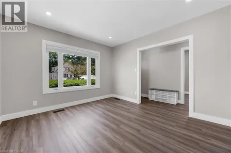 19 Lyons Avenue Welland ON L3B 1L8