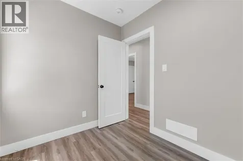 19 Lyons Avenue Welland ON L3B 1L8