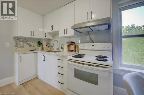 63 Brook Street Cambridge ON N1R 4C4
