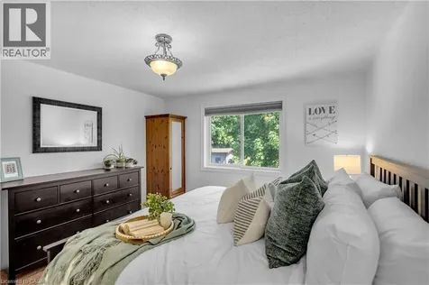 55 Cassidy Court Cambridge ON N1R 8J3