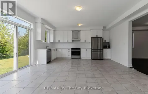 52 Amber Drive Wasaga Beach ON L9Z 0R9