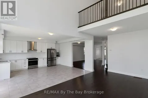 52 Amber Drive Wasaga Beach ON L9Z 0R9