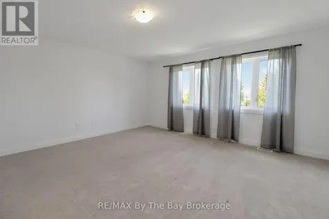 52 Amber Drive Wasaga Beach ON L9Z 0R9