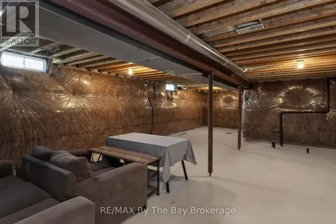 52 Amber Drive Wasaga Beach ON L9Z 0R9