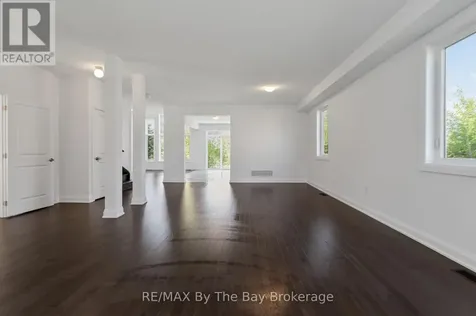 52 Amber Drive Wasaga Beach ON L9Z 0R9