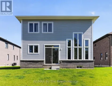 52 Amber Drive Wasaga Beach ON L9Z 0R9