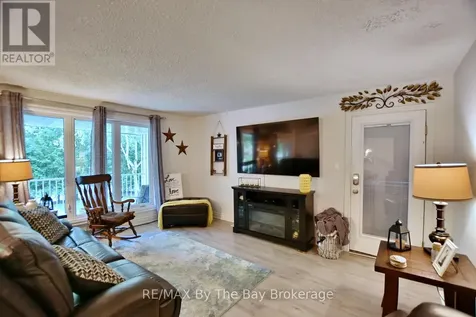 60 57th Street South Wasaga Beach ON L9Z 1W5