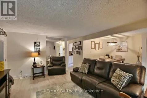 60 57th Street South Wasaga Beach ON L9Z 1W5
