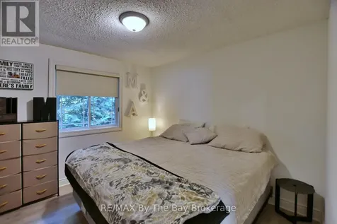 60 57th Street South Wasaga Beach ON L9Z 1W5