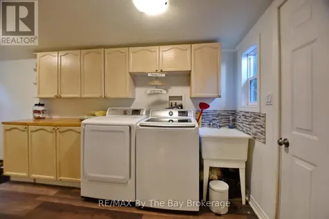 60 57th Street South Wasaga Beach ON L9Z 1W5