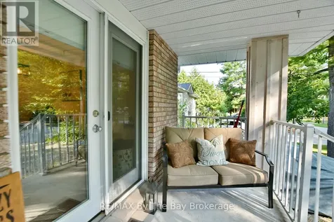 60 57th Street South Wasaga Beach ON L9Z 1W5