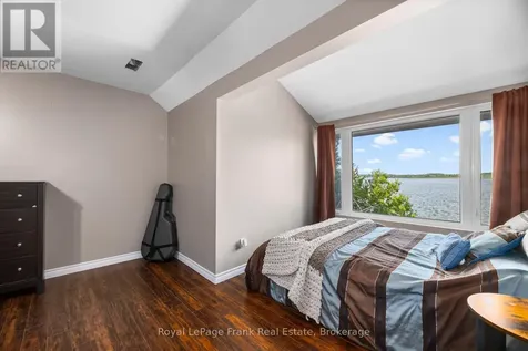 24 Pettet Drive Scugog ON L9L 1B4