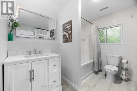 24 Pettet Drive Scugog ON L9L 1B4