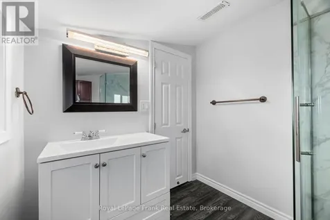 24 Pettet Drive Scugog ON L9L 1B4