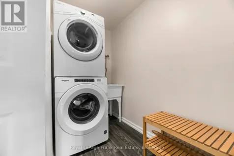 24 Pettet Drive Scugog ON L9L 1B4