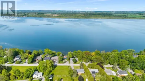 24 Pettet Drive Scugog ON L9L 1B4