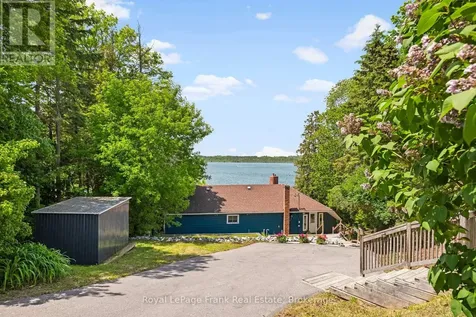 24 Pettet Drive Scugog ON L9L 1B4