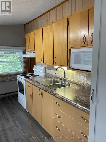 6B Cranberry Road Tillsonburg ON N4G 4Y9