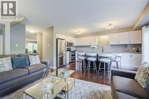 2295 Kingfisher Court Oakville ON L6M 3Z3