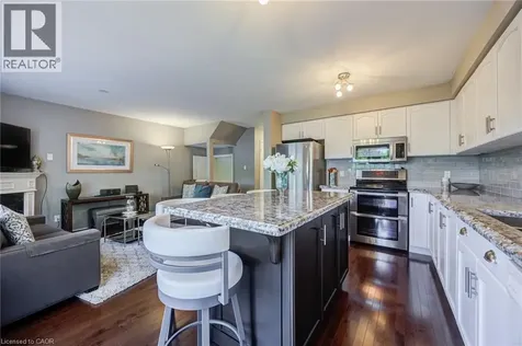 2295 Kingfisher Court Oakville ON L6M 3Z3