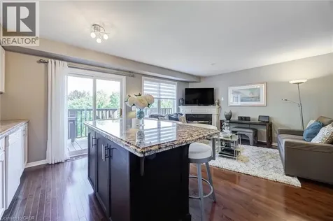 2295 Kingfisher Court Oakville ON L6M 3Z3
