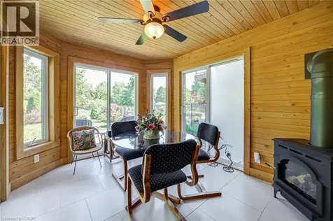 2295 Kingfisher Court Oakville ON L6M 3Z3