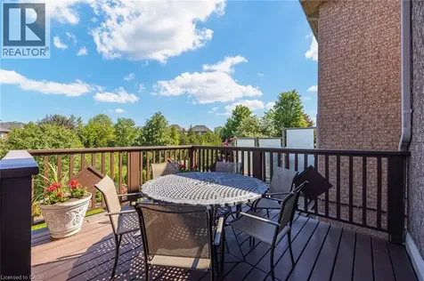 2295 Kingfisher Court Oakville ON L6M 3Z3
