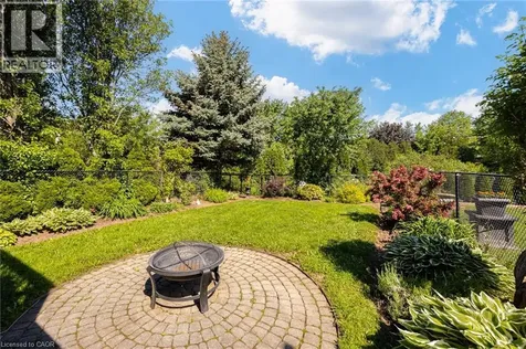 2295 Kingfisher Court Oakville ON L6M 3Z3