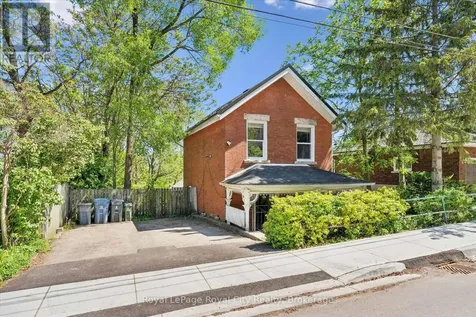 115 Grove Street Guelph (st. George's) ON N1E 2W8
