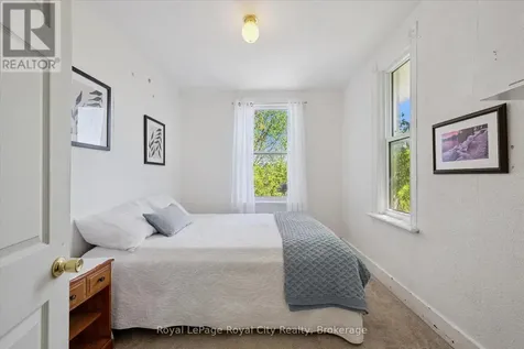 115 Grove Street Guelph (st. George's) ON N1E 2W8