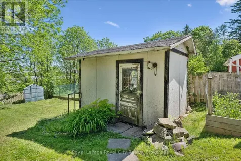 115 Grove Street Guelph (st. George's) ON N1E 2W8