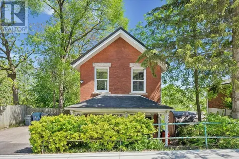 115 Grove Street Guelph (st. George's) ON N1E 2W8