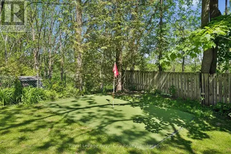 115 Grove Street Guelph (st. George's) ON N1E 2W8