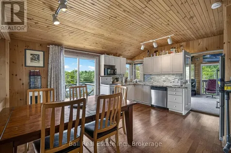 85 Hillcrest Road North Kawartha ON K0L 3E0