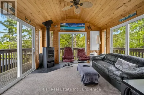 85 Hillcrest Road North Kawartha ON K0L 3E0