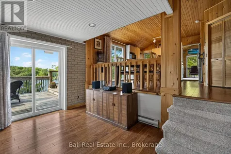 85 Hillcrest Road North Kawartha ON K0L 3E0
