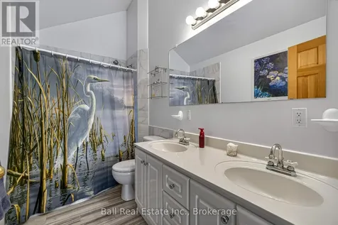 85 Hillcrest Road North Kawartha ON K0L 3E0