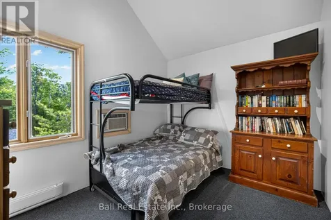 85 Hillcrest Road North Kawartha ON K0L 3E0