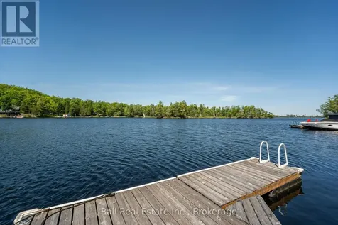 85 Hillcrest Road North Kawartha ON K0L 3E0