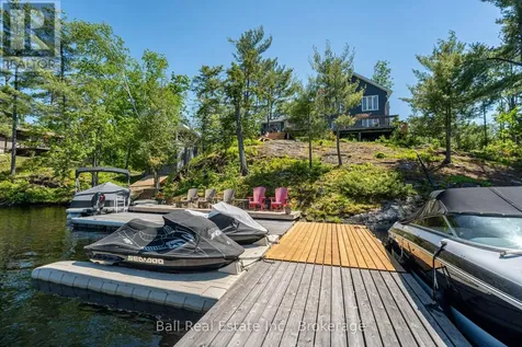 85 Hillcrest Road North Kawartha ON K0L 3E0