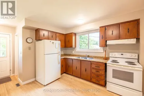 1038 11th Street East Owen Sound ON N4K 5V6